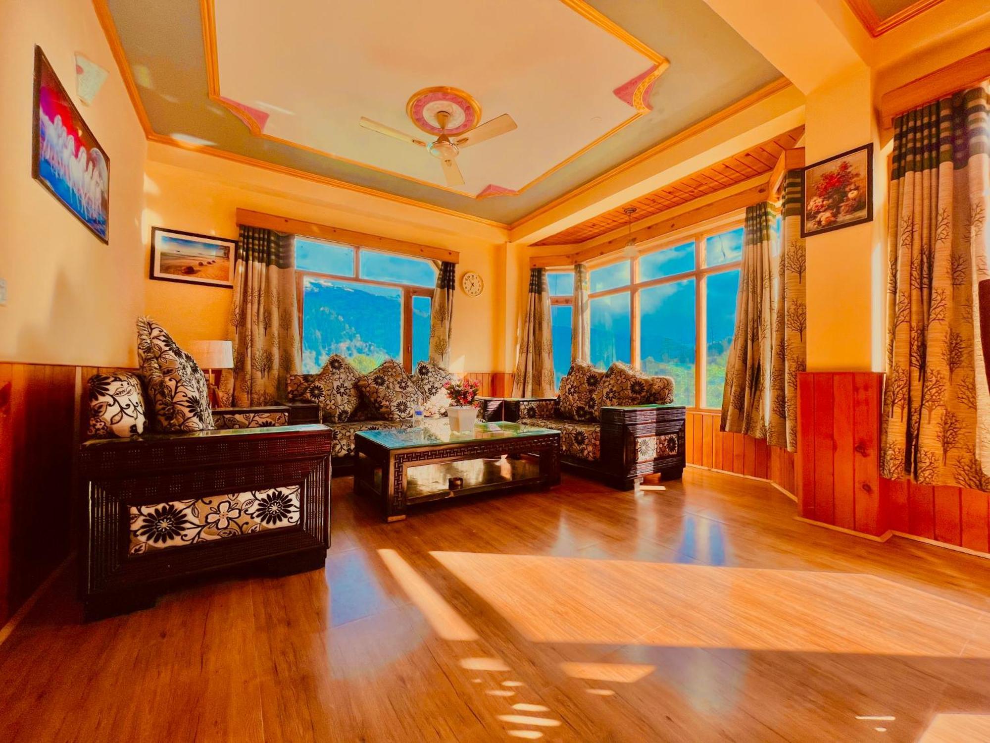 Woods Villa Cottages Manali - 1,2,3,4 Cottages & Villas Available In Manali With Scenic Mountain View Екстериор снимка