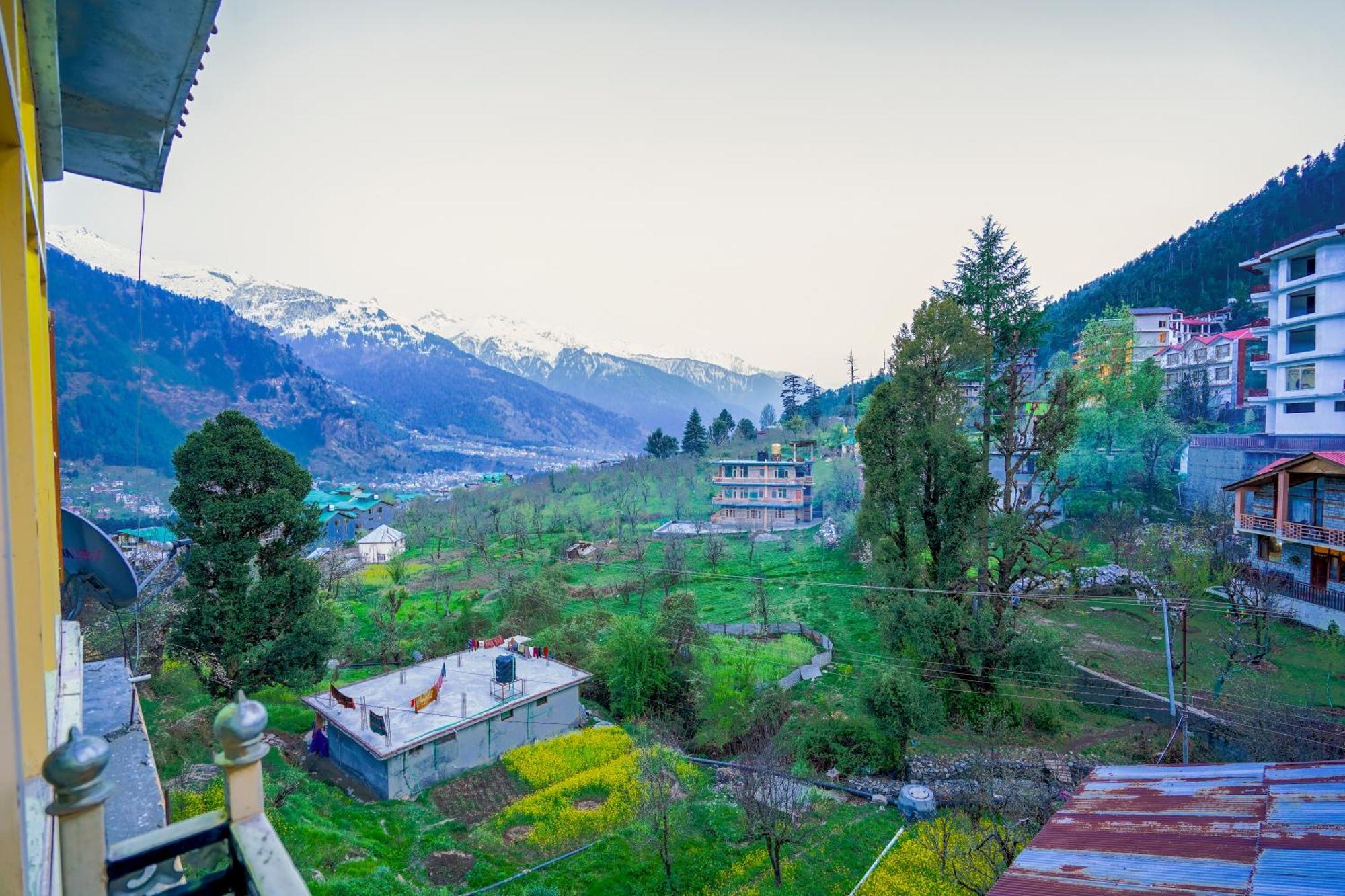 Woods Villa Cottages Manali - 1,2,3,4 Cottages & Villas Available In Manali With Scenic Mountain View Екстериор снимка