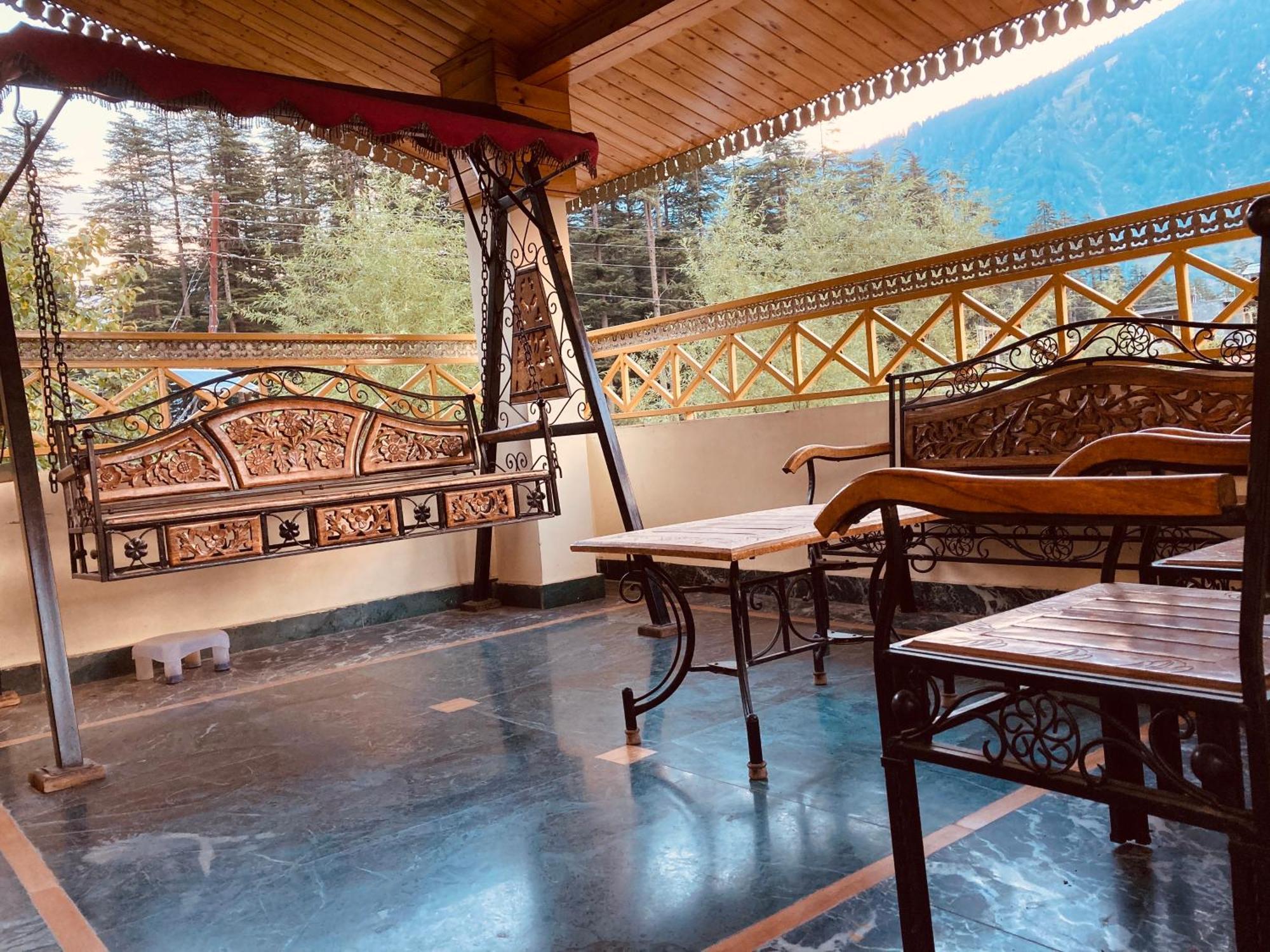 Woods Villa Cottages Manali - 1,2,3,4 Cottages & Villas Available In Manali With Scenic Mountain View Екстериор снимка