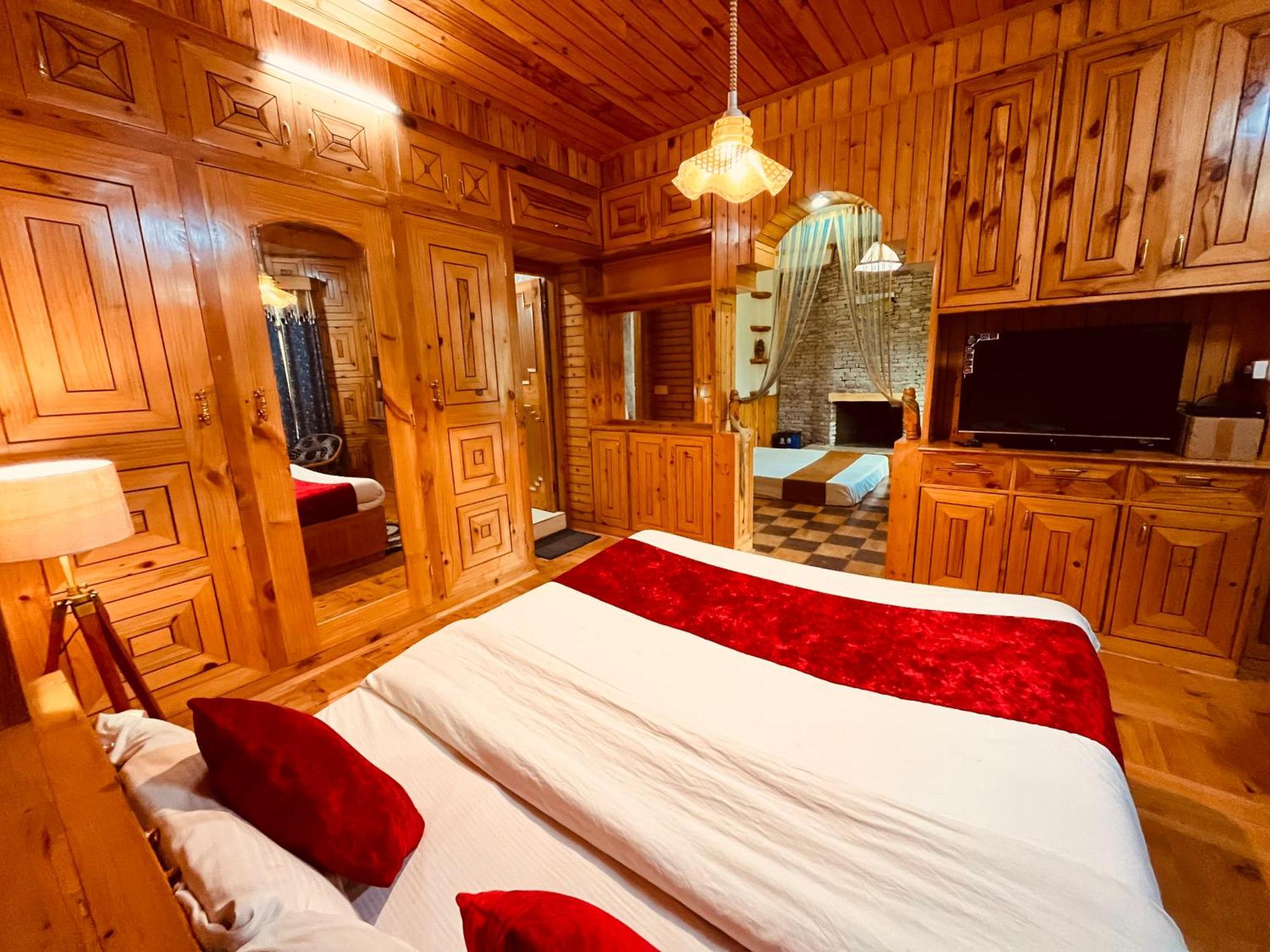 Woods Villa Cottages Manali - 1,2,3,4 Cottages & Villas Available In Manali With Scenic Mountain View Екстериор снимка