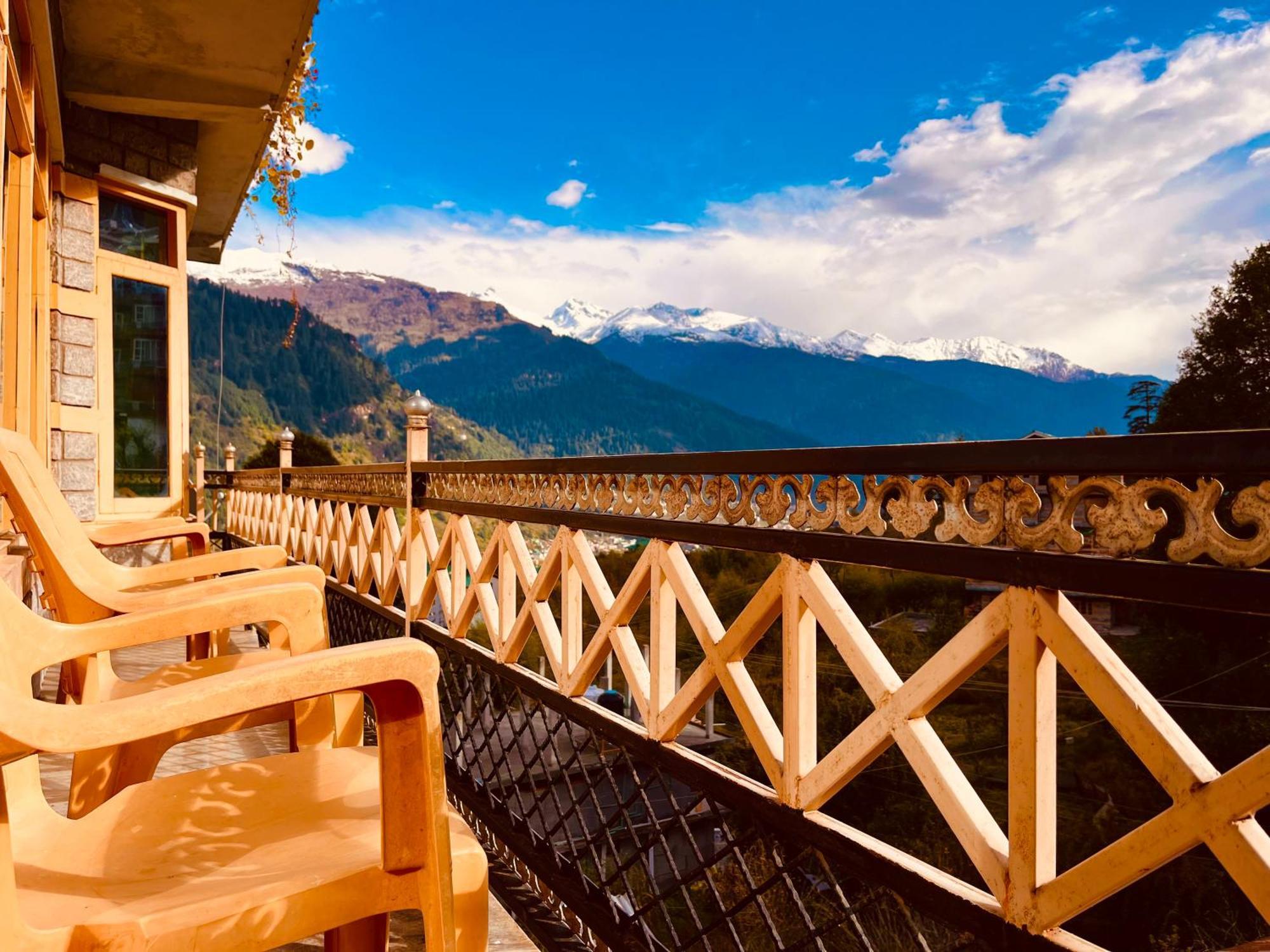 Woods Villa Cottages Manali - 1,2,3,4 Cottages & Villas Available In Manali With Scenic Mountain View Екстериор снимка