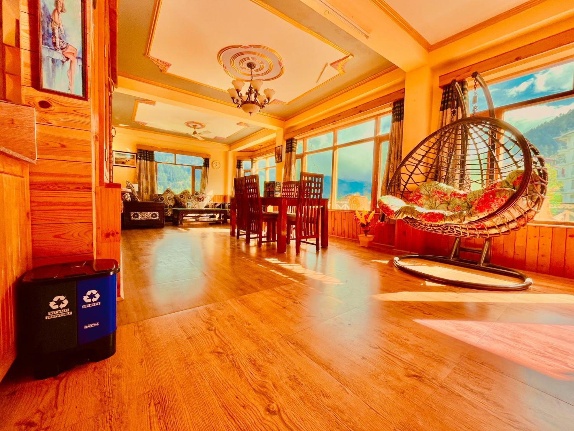 Woods Villa Cottages Manali - 1,2,3,4 Cottages & Villas Available In Manali With Scenic Mountain View Екстериор снимка