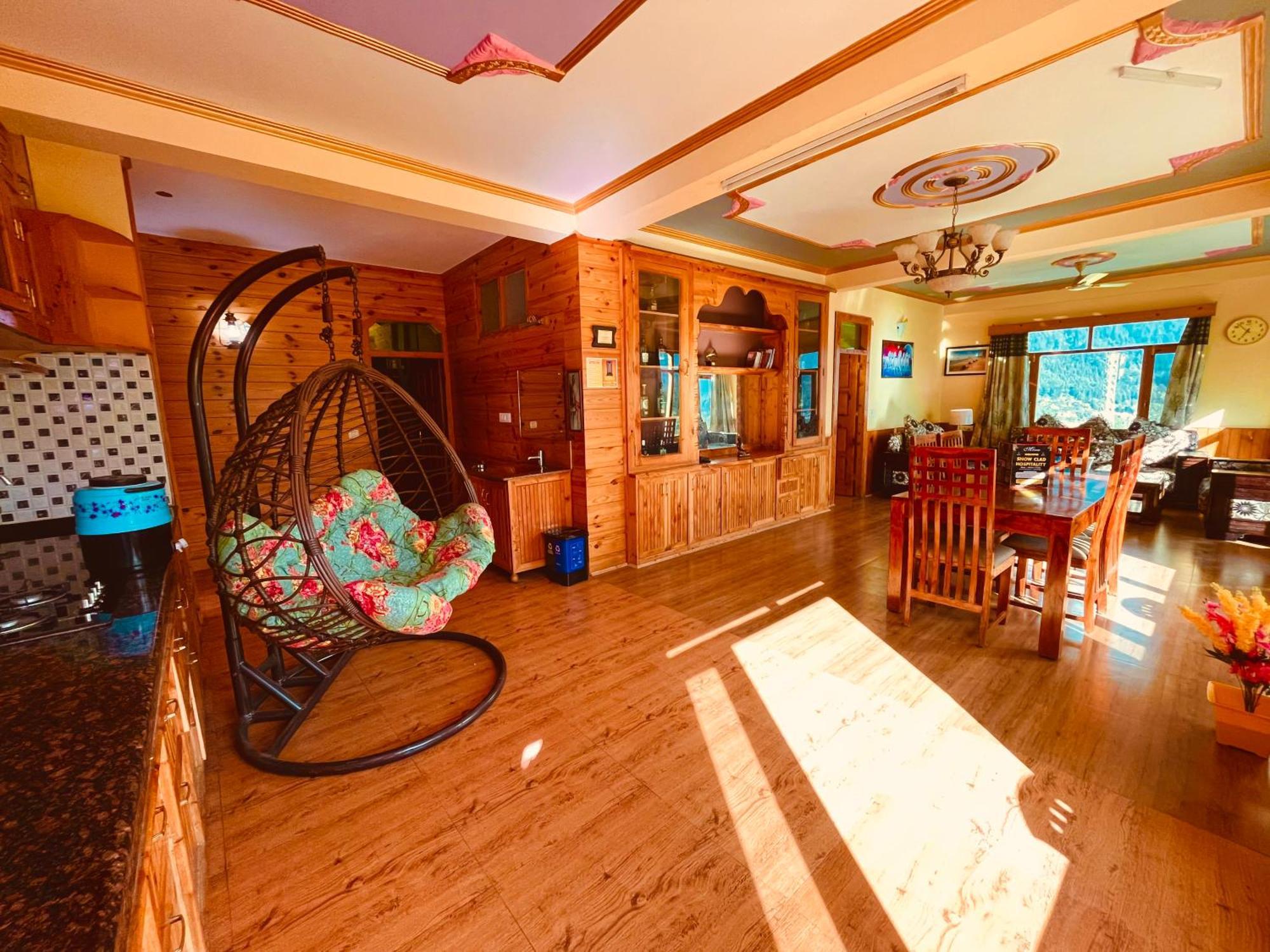 Woods Villa Cottages Manali - 1,2,3,4 Cottages & Villas Available In Manali With Scenic Mountain View Екстериор снимка